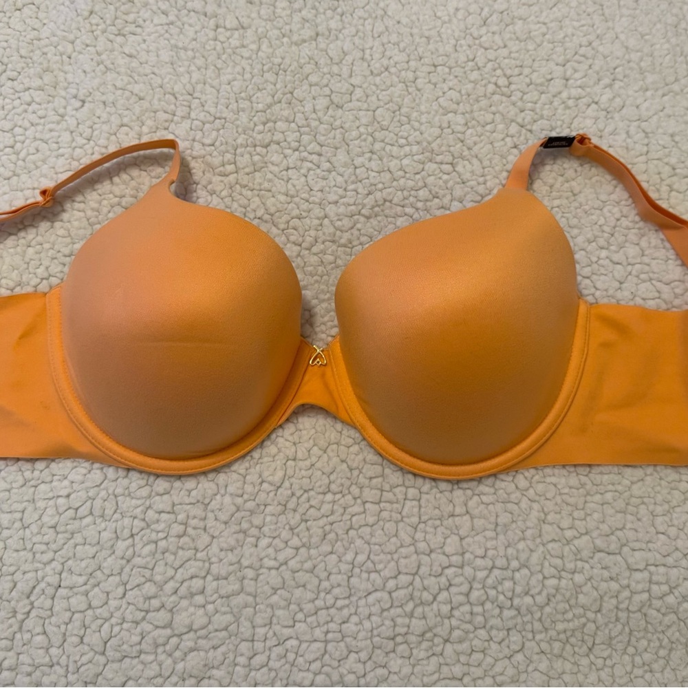 Victoria’s Secret Lined Demi Bra